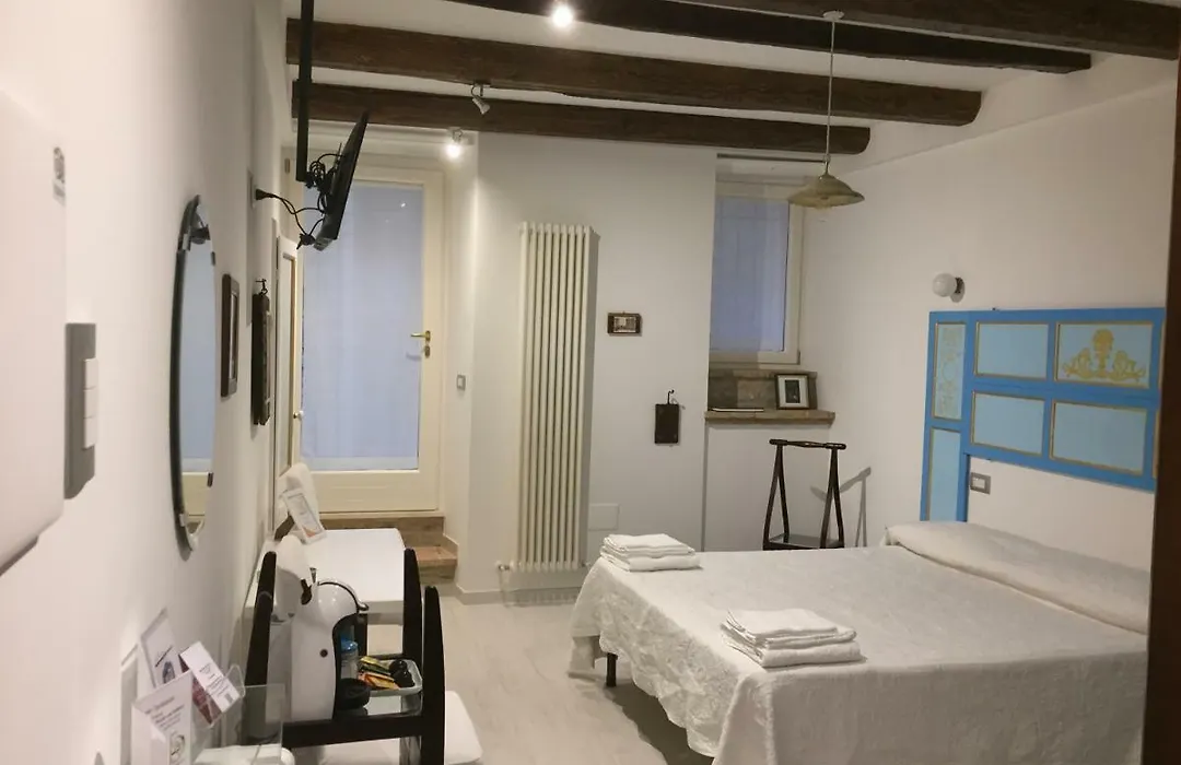 B&B Porta Santa Lucia-1